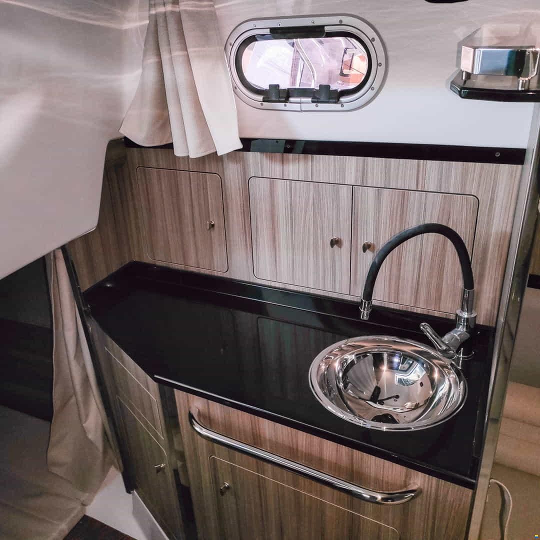 Saver 795 Cabin