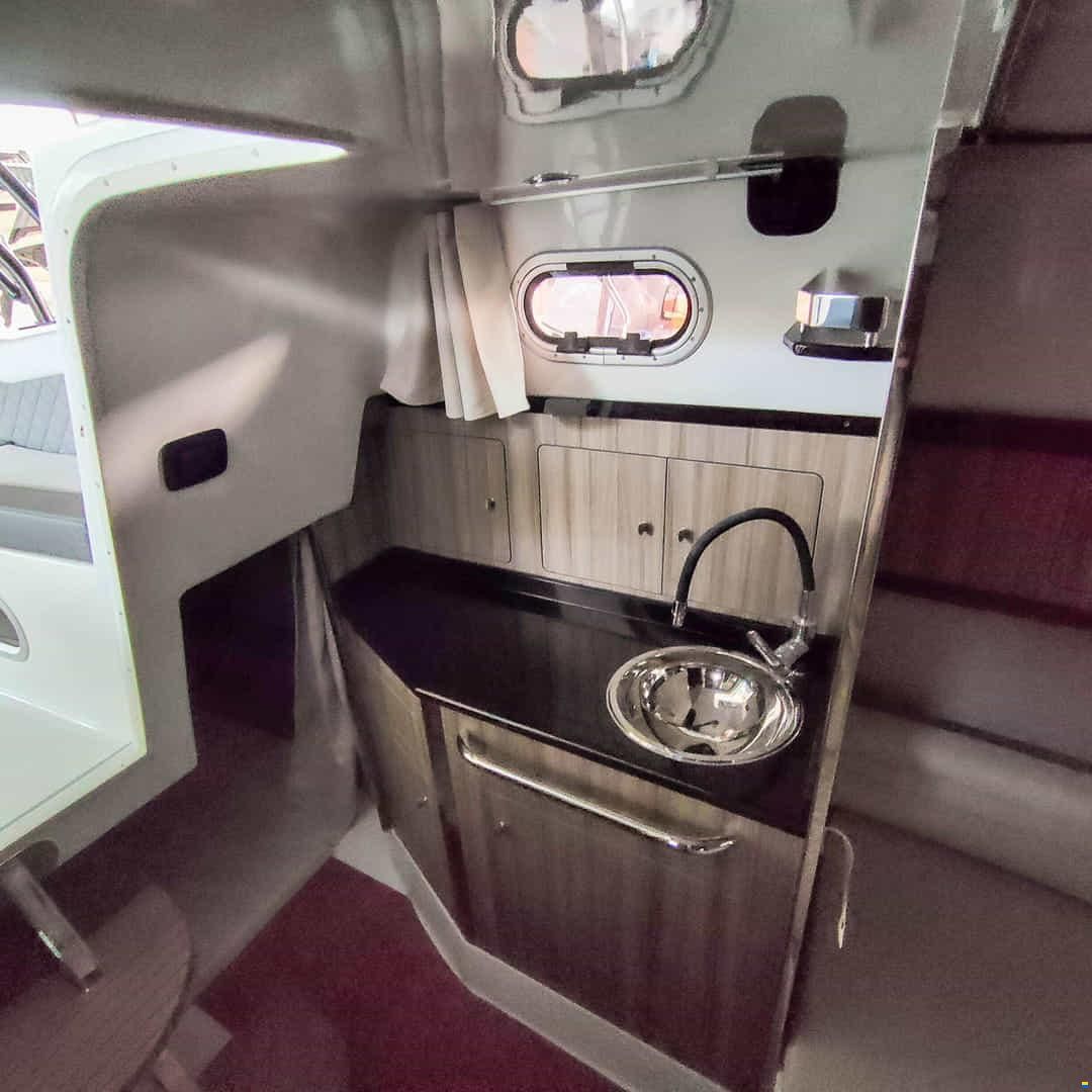 Saver 795 Cabin
