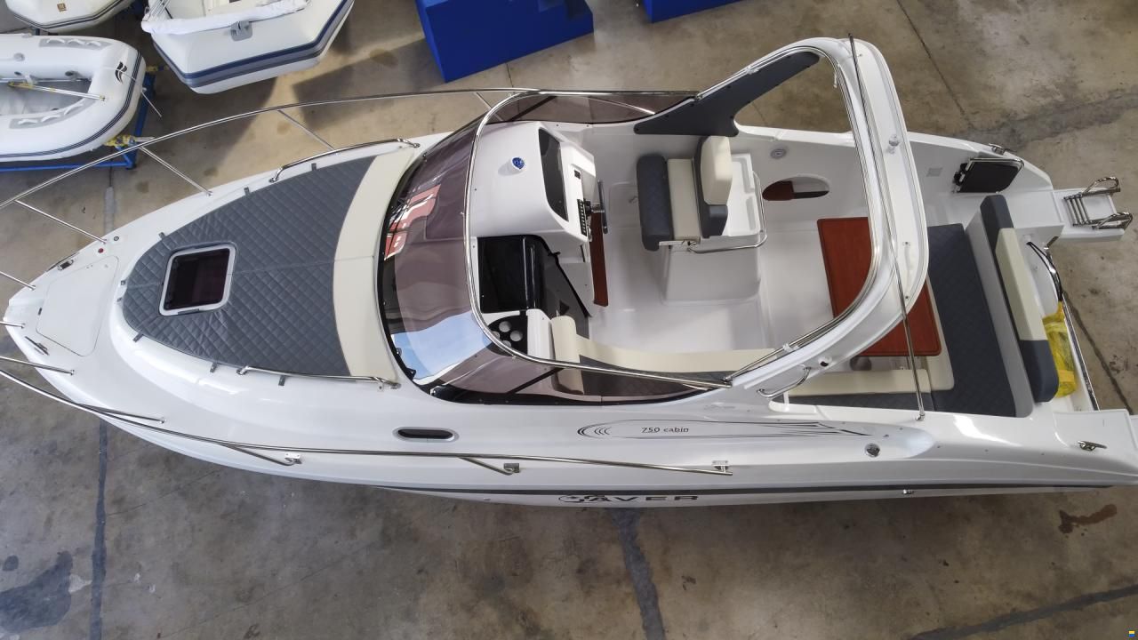 Saver 750 Cabin