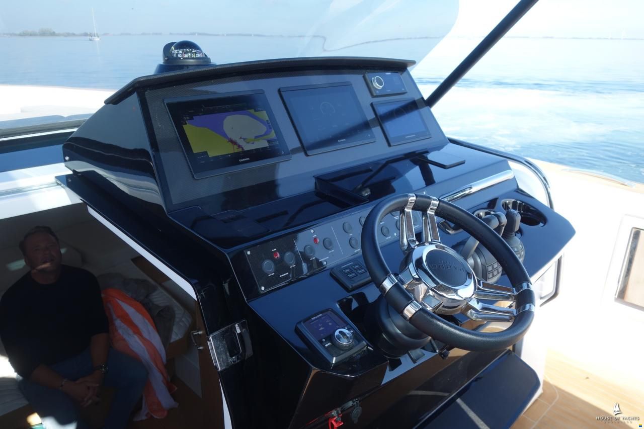 Pardo Yachts 38