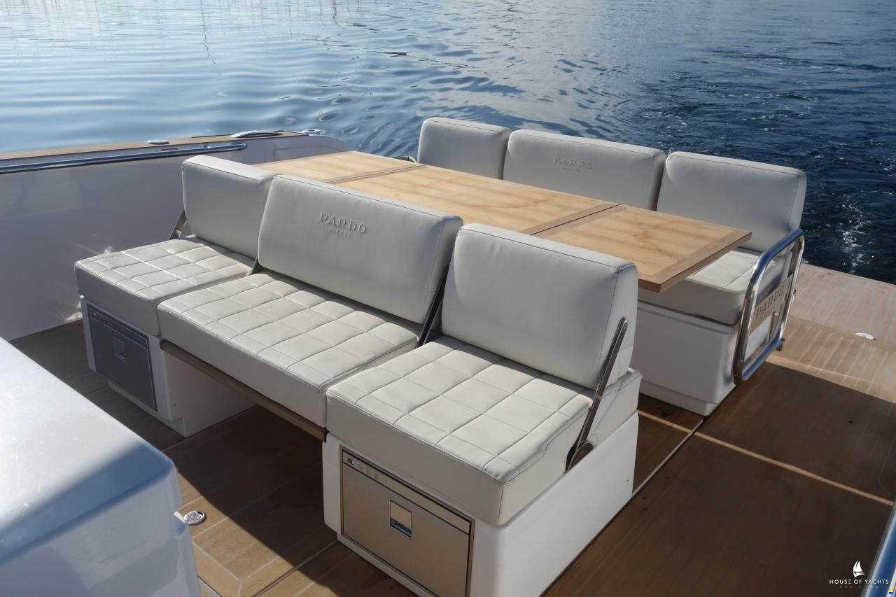 Pardo Yachts 38