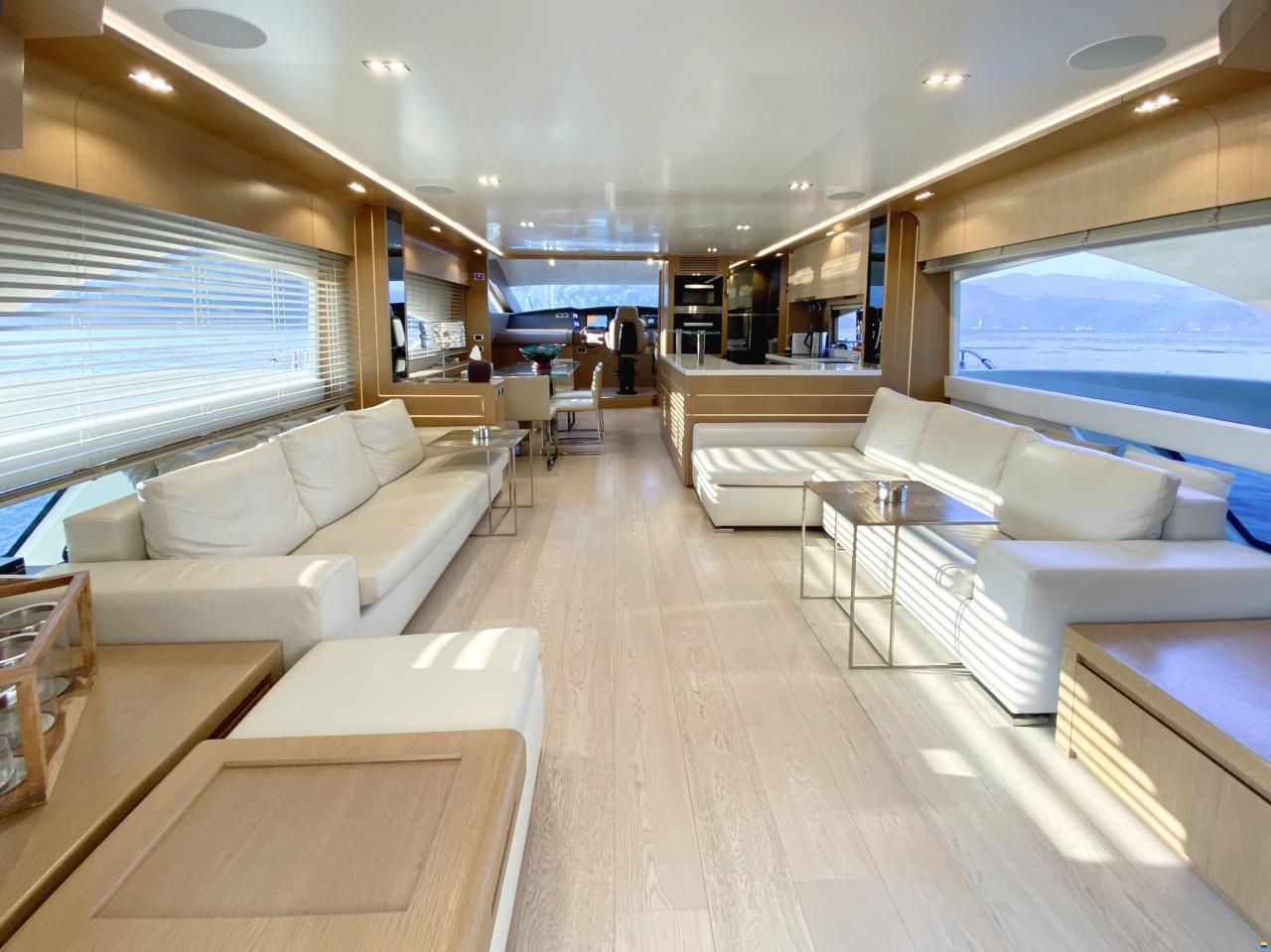 Dominator 800