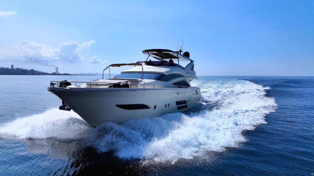 Dominator 800