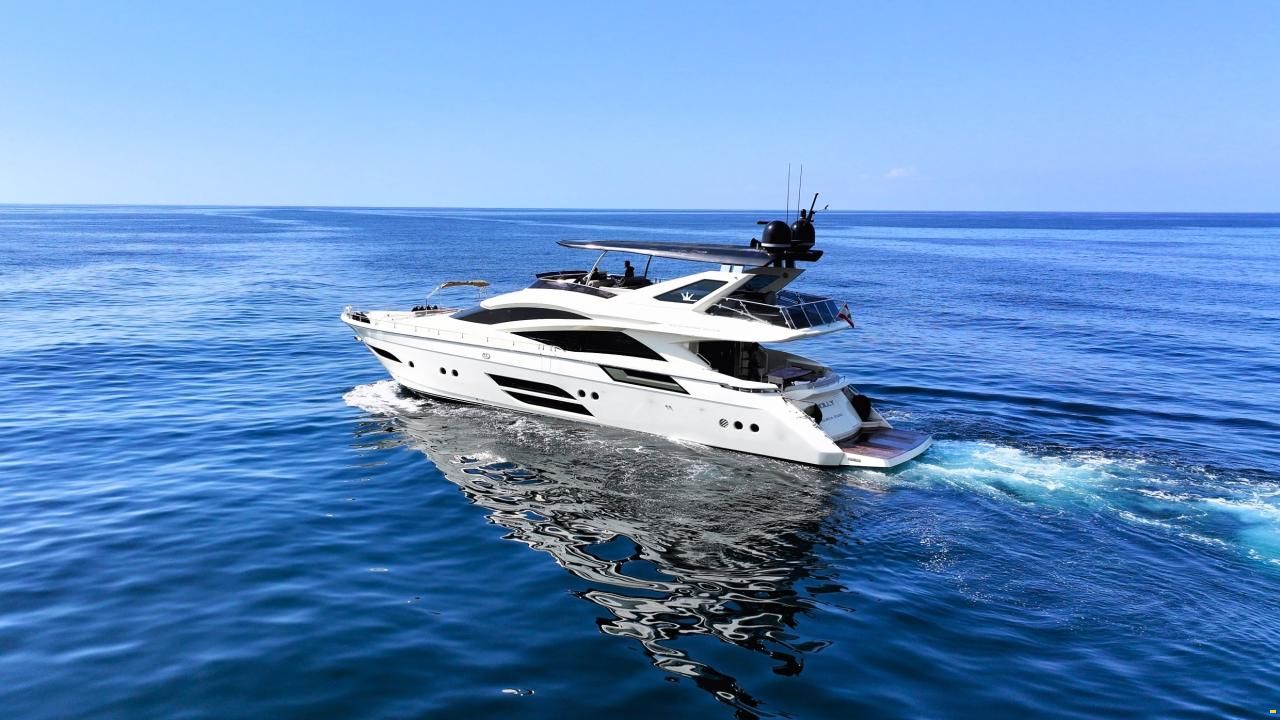 Dominator 800