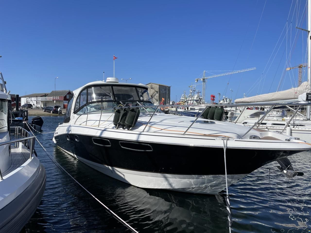 Larson 370 Cabrio