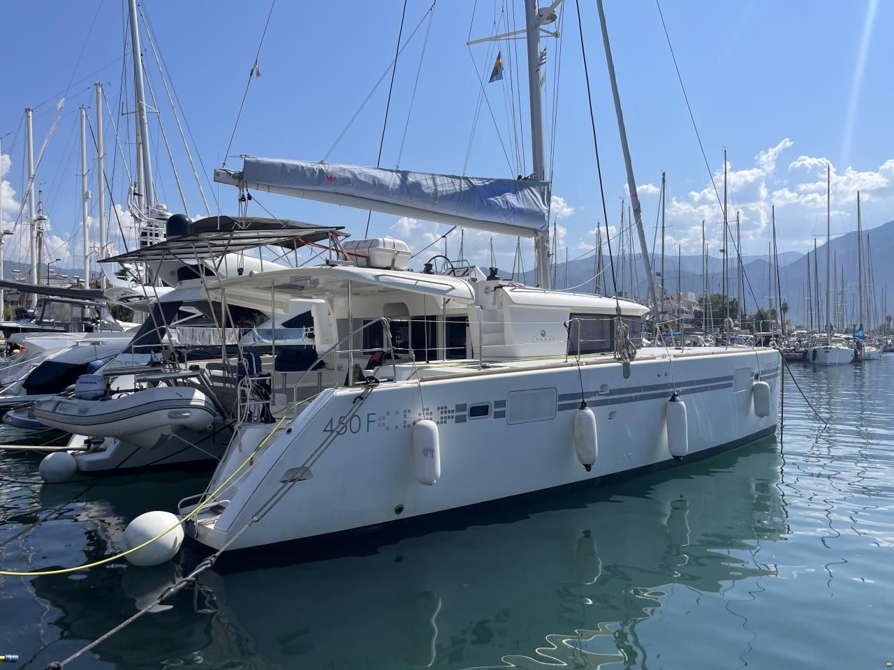 Lagoon 450F