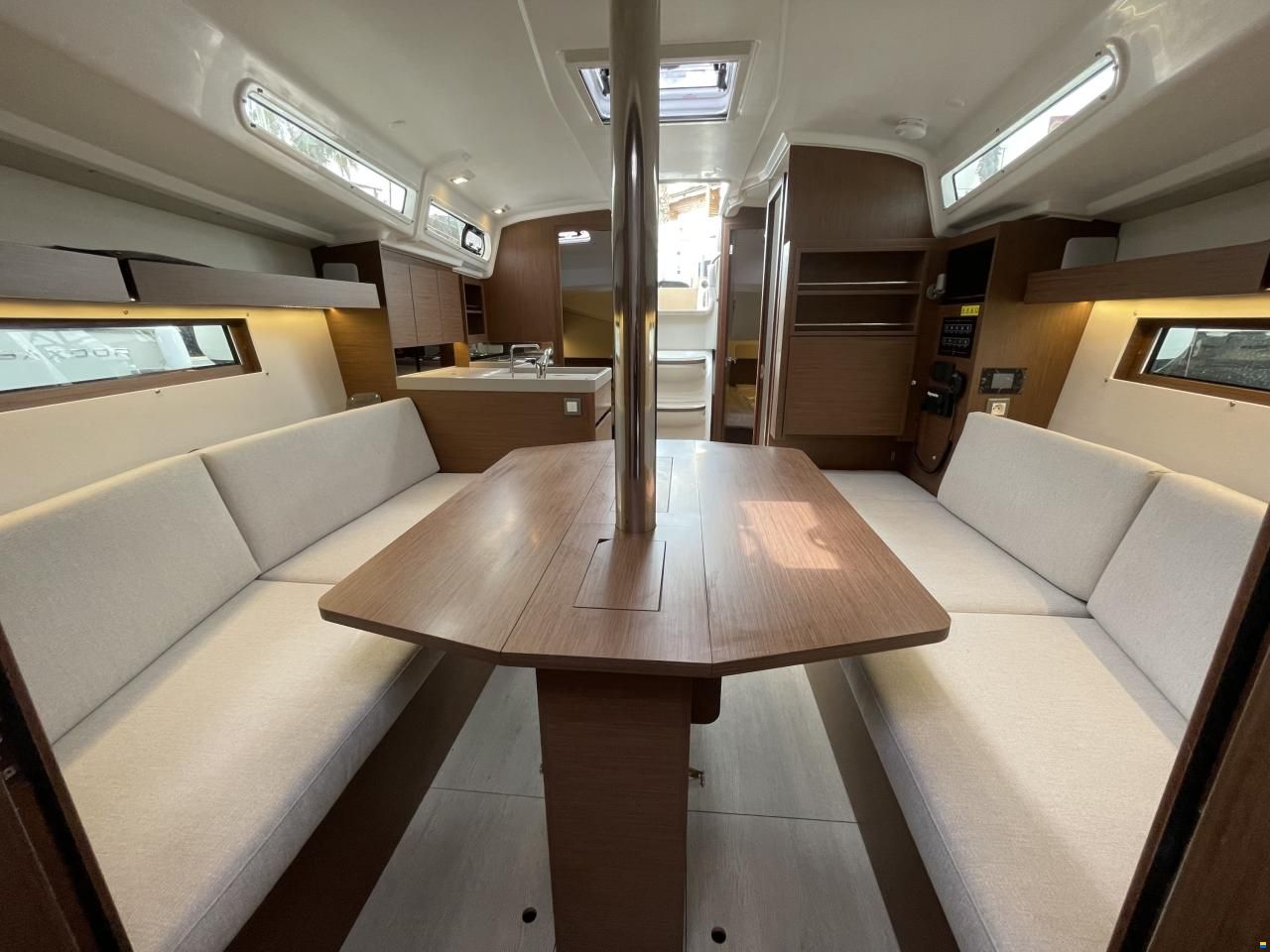 Beneteau Oc&eacute;anis 34.1