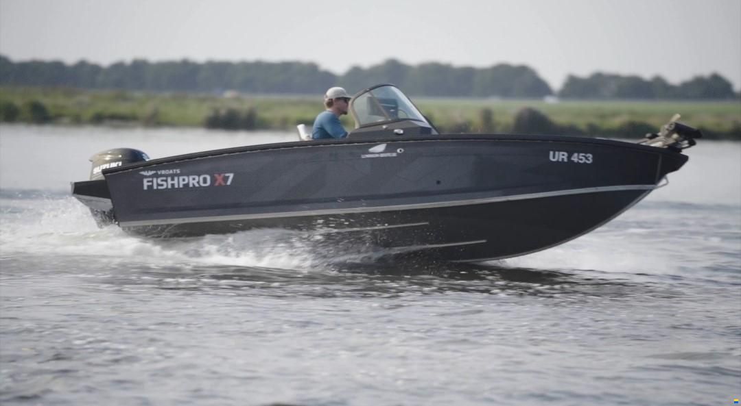 VBoats FishPro X7