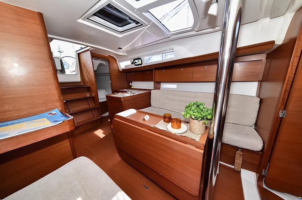Dufour 350 GL