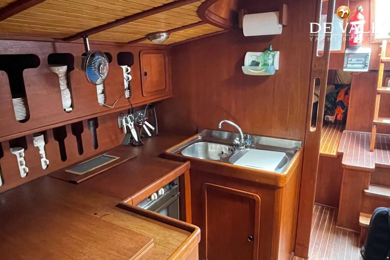 Sciarrelli Schooner