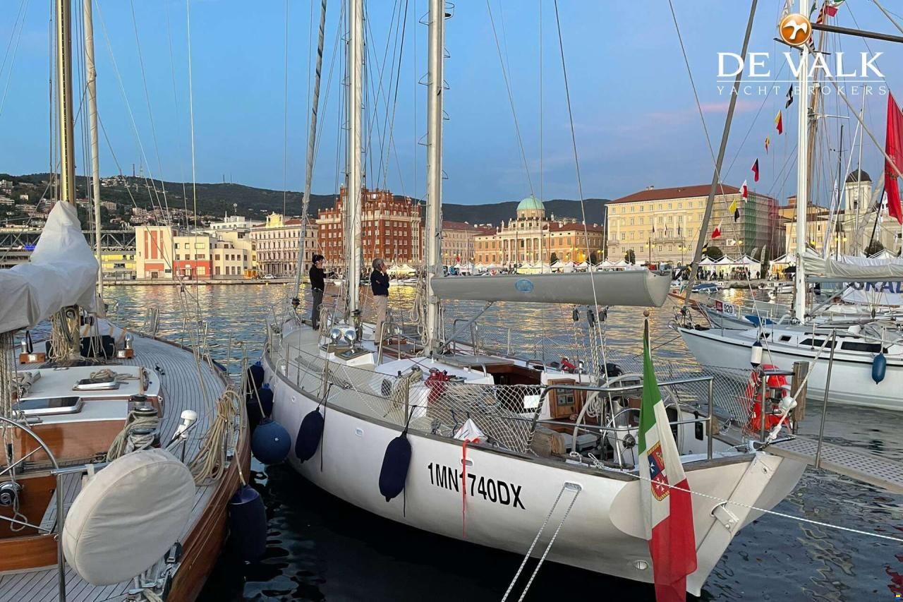 Sciarrelli Schooner