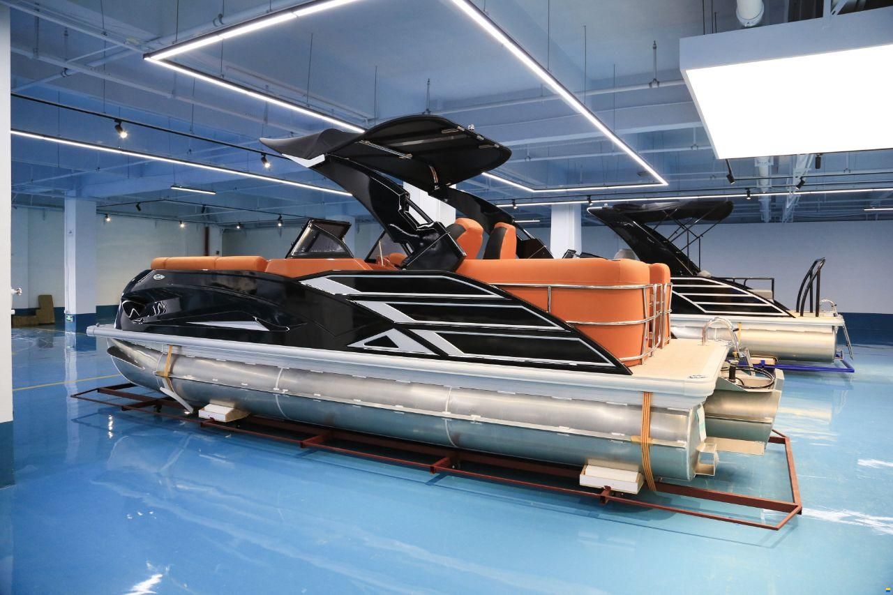 MK Boats Sport-Ponton 22 ft