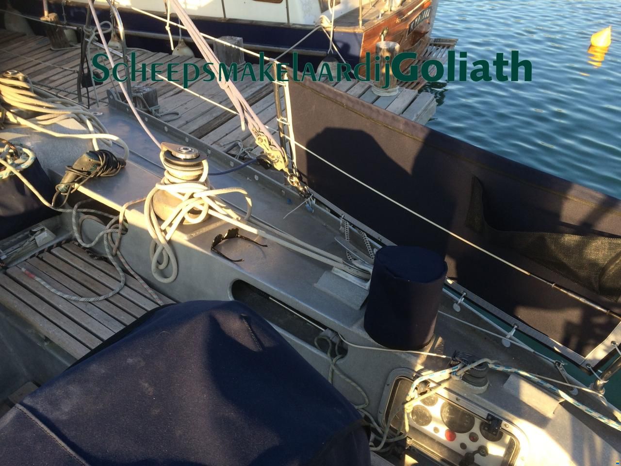 Jade 42