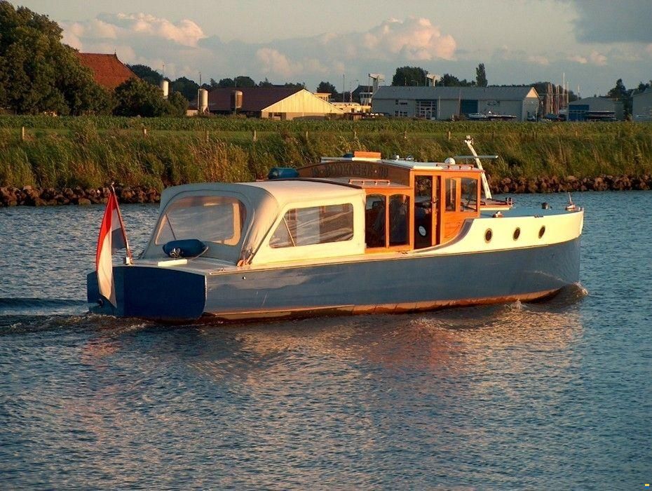 Bakdekkruiser 10.50