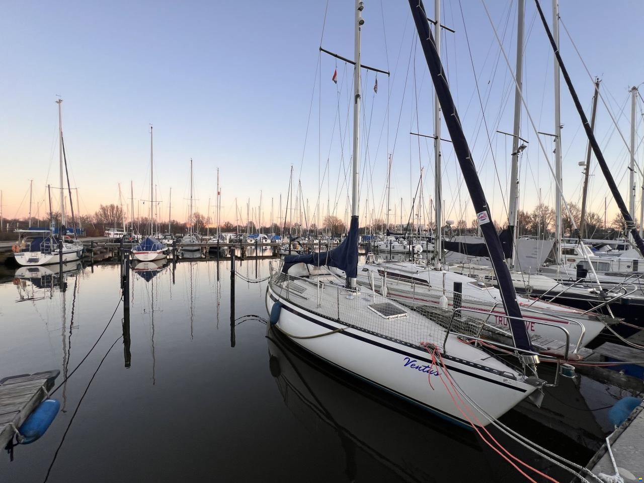 Beneteau First 30