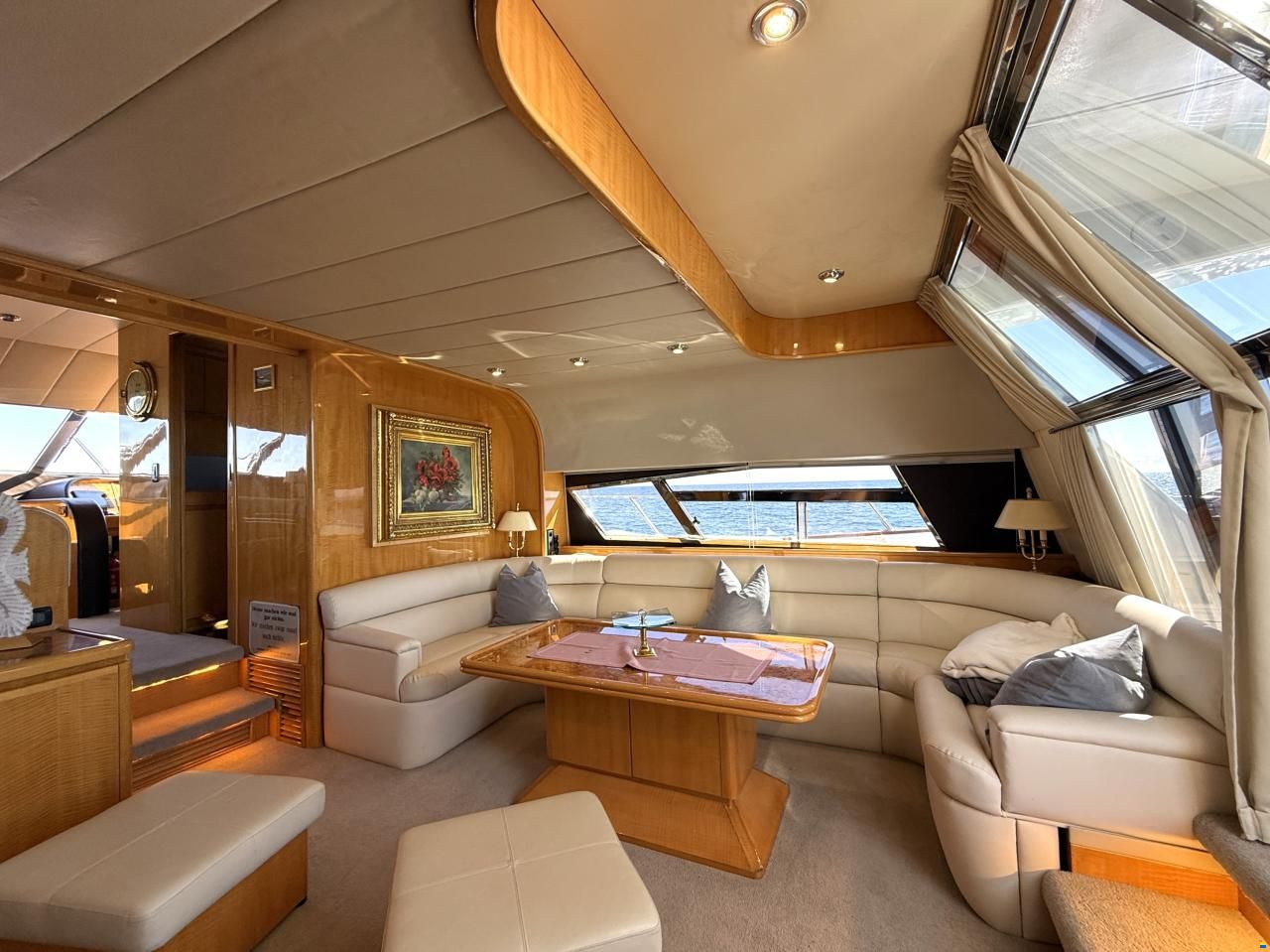 Johnson Yachts Johnson 65 Flybrige