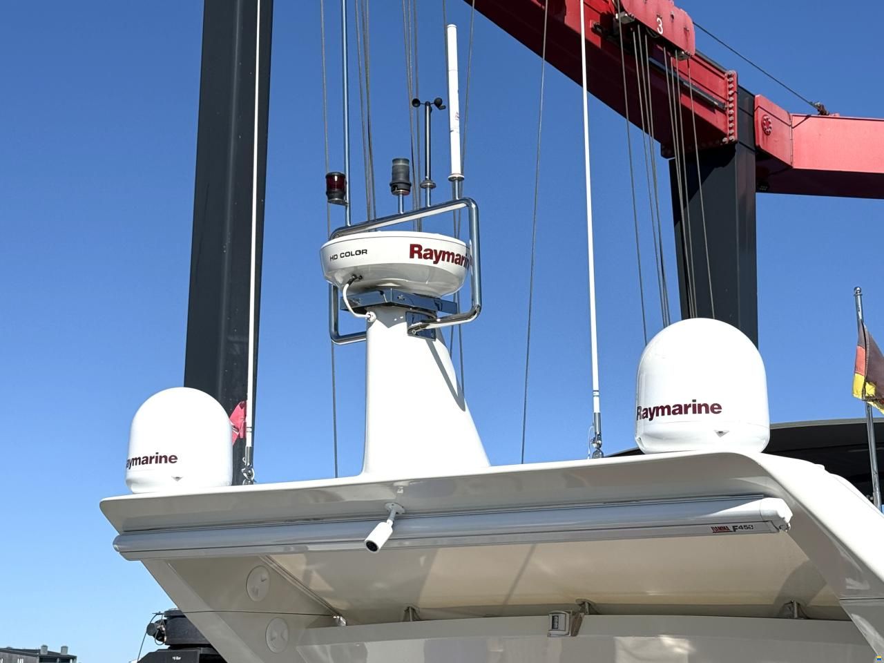 Johnson Yachts Johnson 65 Flybrige