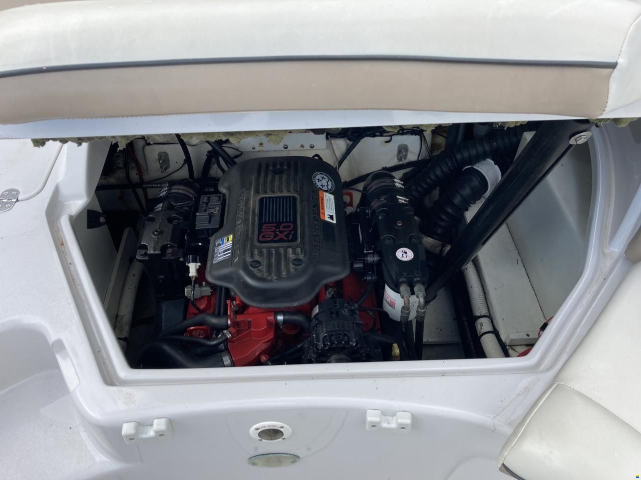 Four Winns Sundowner 215