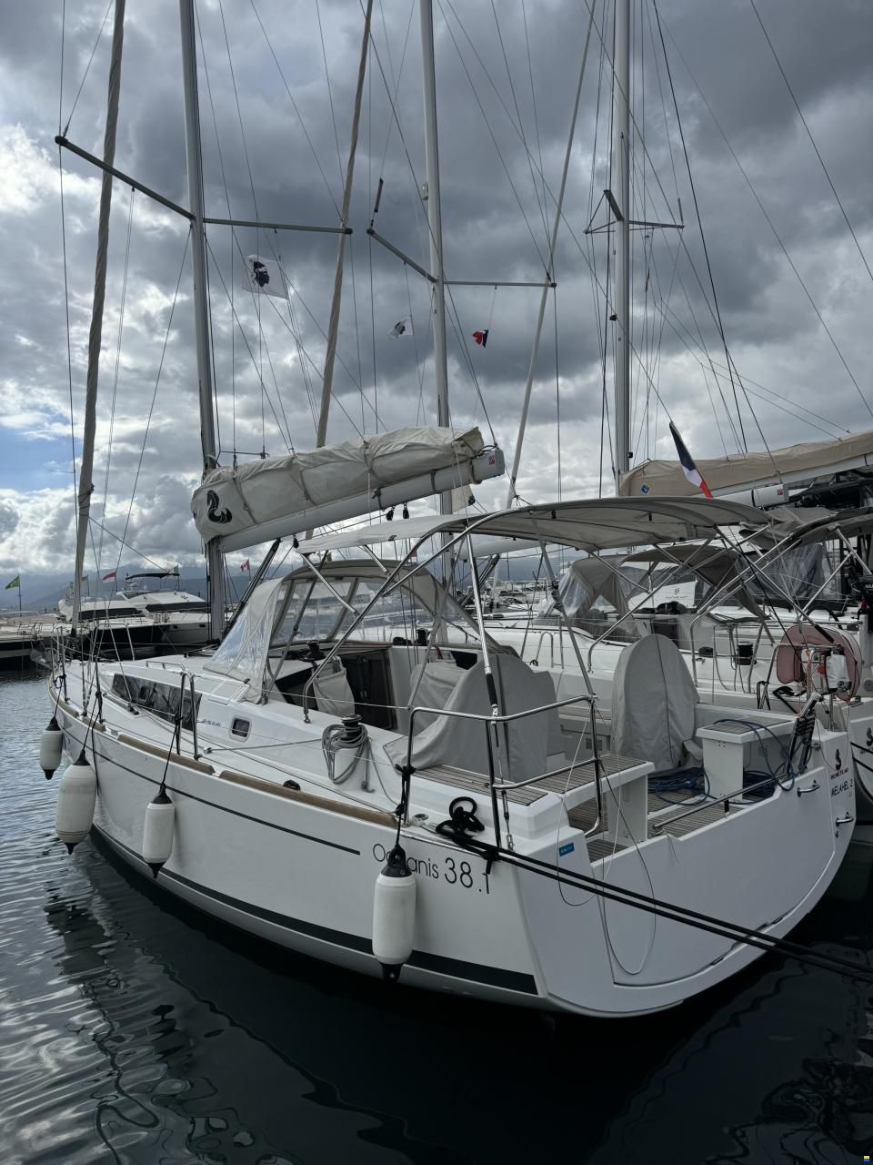 Beneteau Oc&eacute;anis 38.1