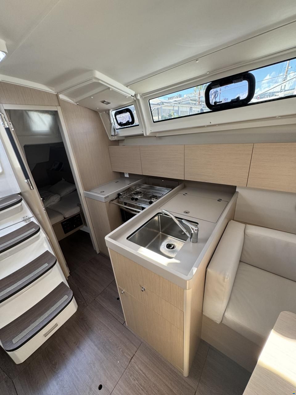 Beneteau Oc&eacute;anis 38.1