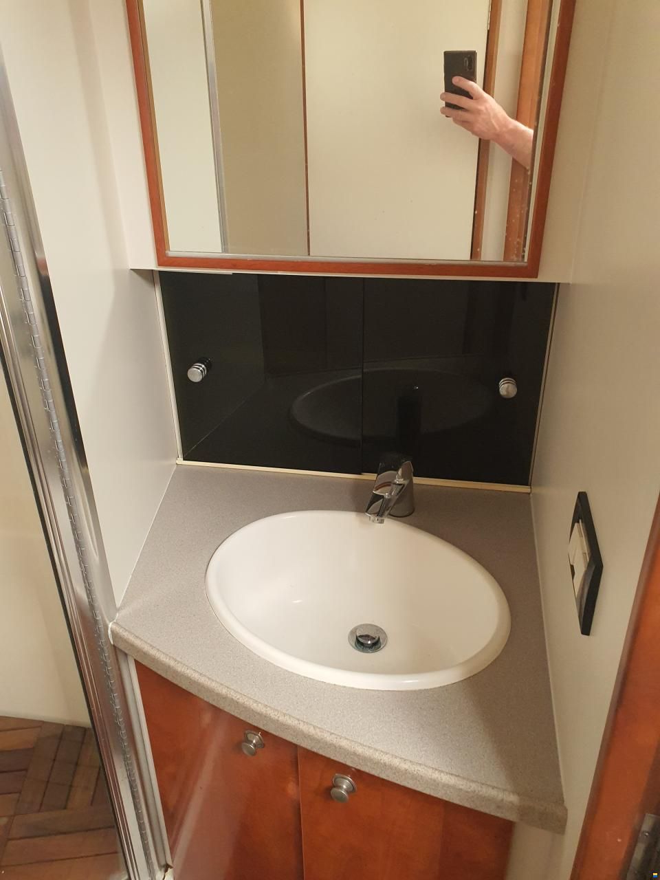 Silverton 44 Aft Cabin