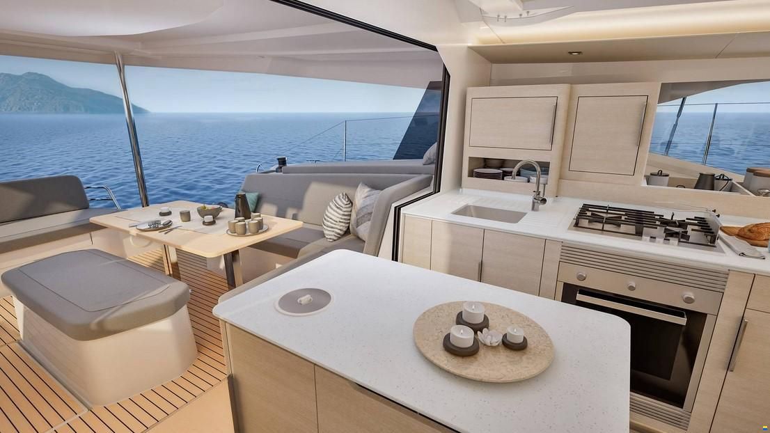 Fountaine Pajot New 44