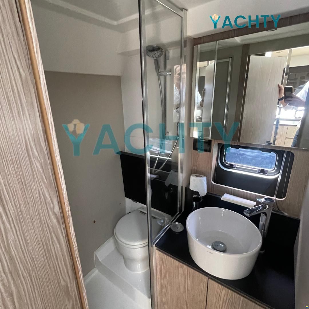 Azimut Atlantis 45