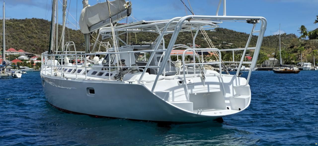 Via Marine VIA 52
