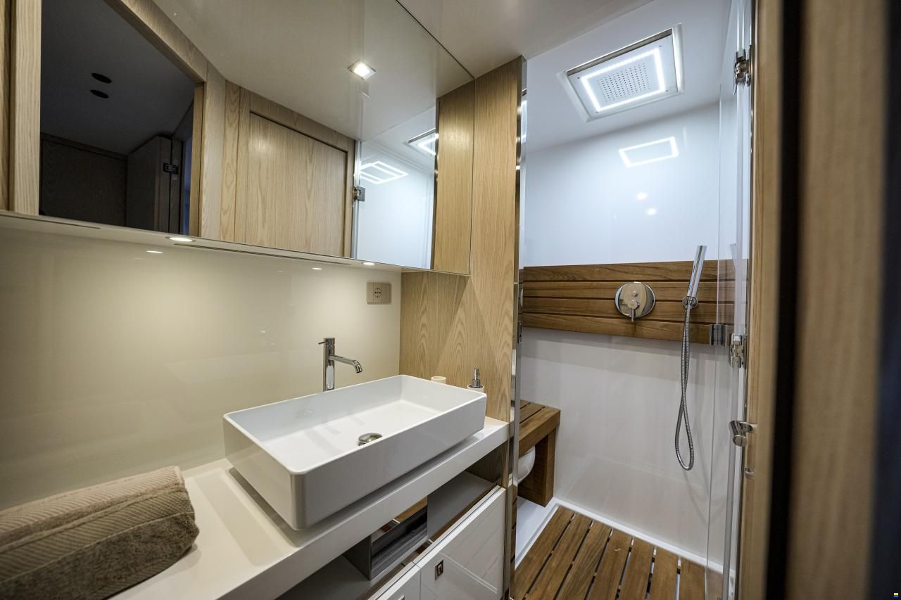 SACS Rebel 55 IN