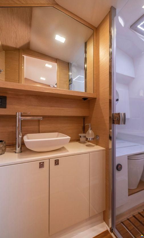 SACS REBEL 47 IN
