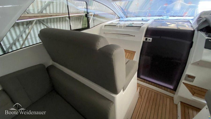Sealine S330