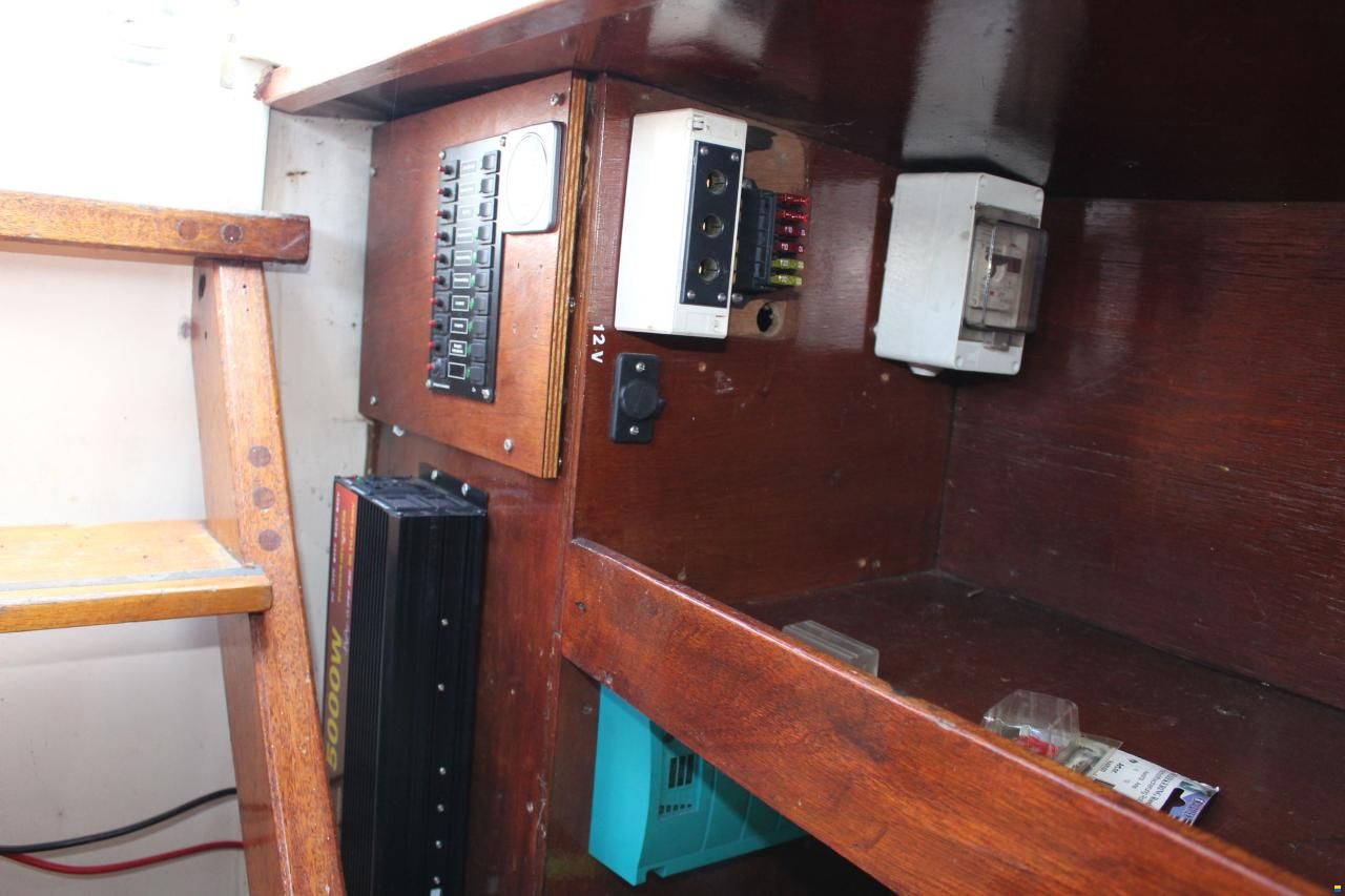 Cabin 9.75