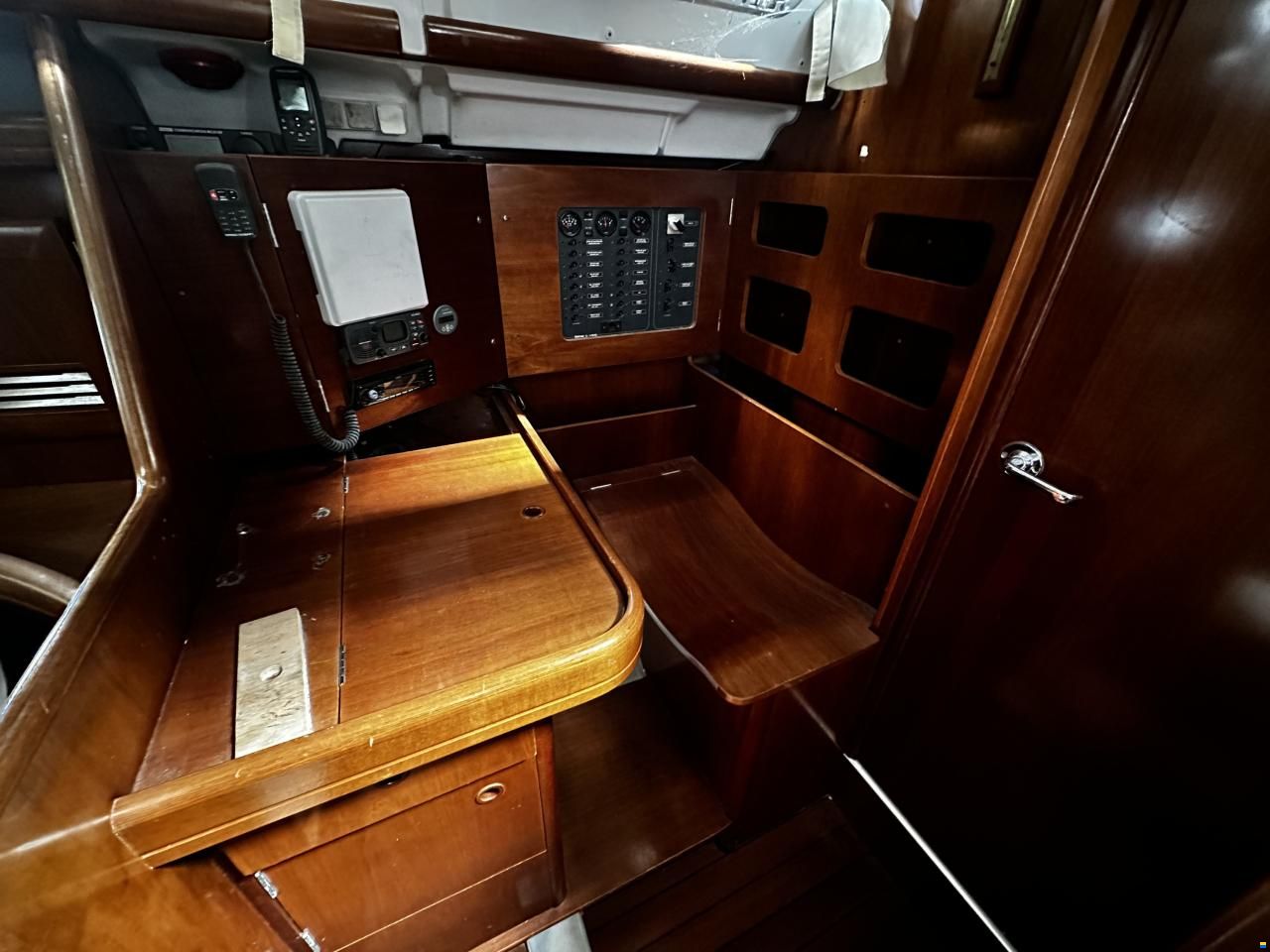 Beneteau Oc&eacute;anis 423