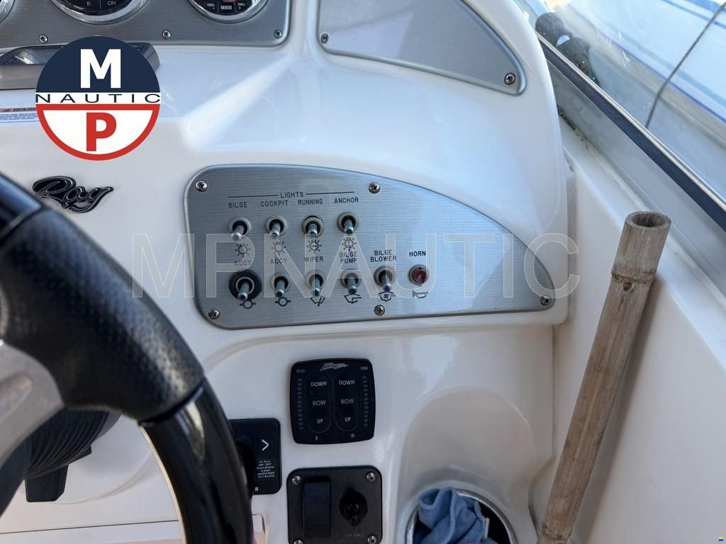 Sea Ray 255 Sundancer
