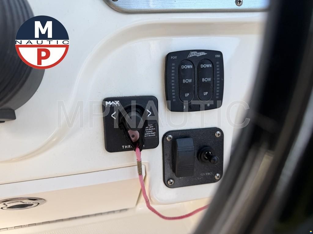 Sea Ray 255 Sundancer