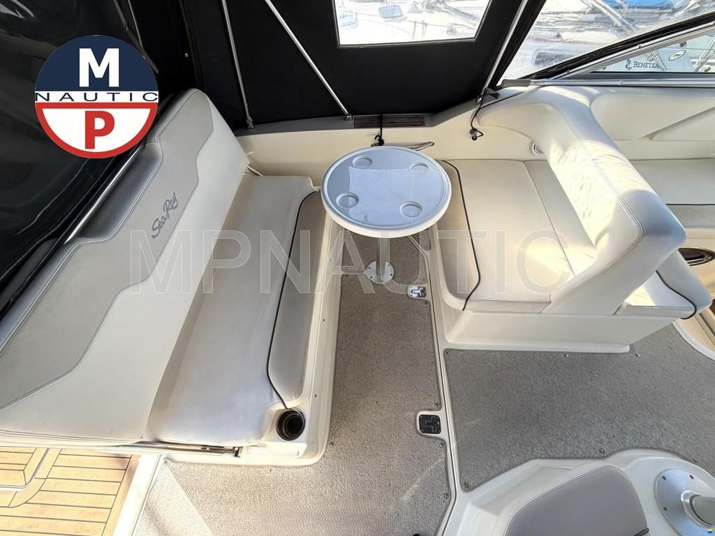 Sea Ray 255 Sundancer
