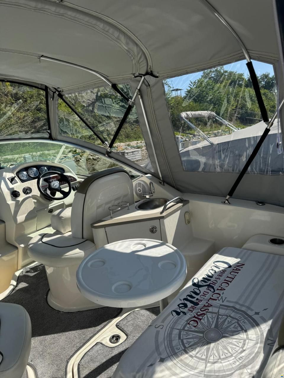 Sea Ray 245 Sundancer