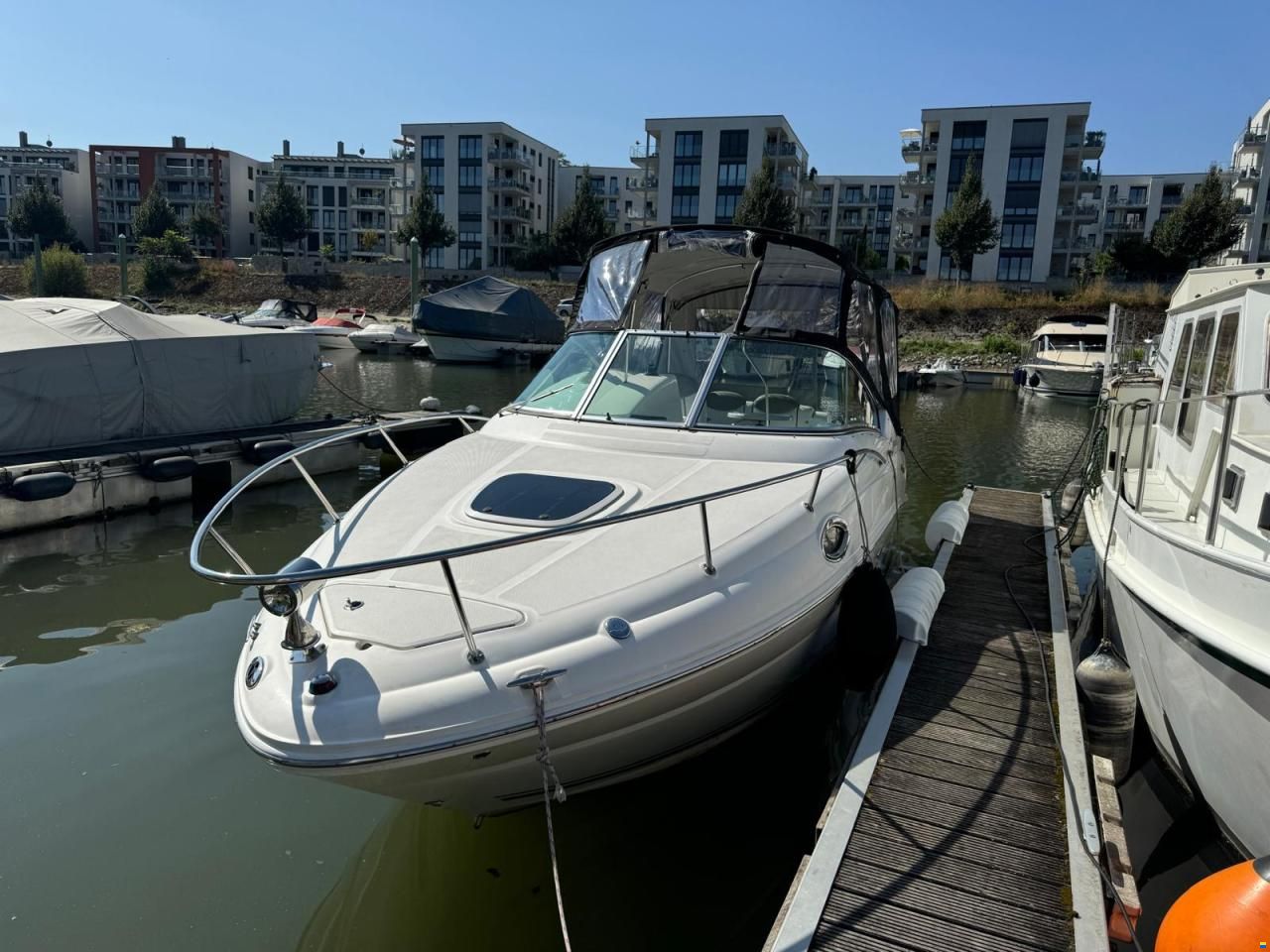 Sea Ray 245 Sundancer