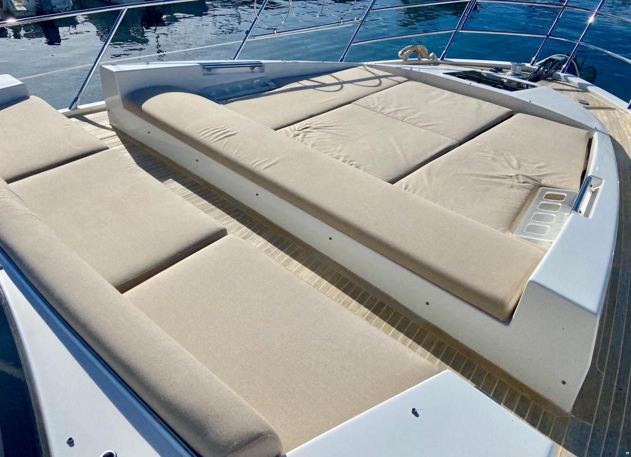 Azimut 55S