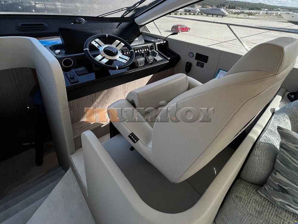 Azimut 53 Fly