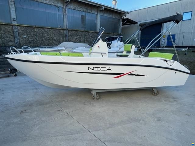 Trimarchi Nica 5.30 + Honda BF40E