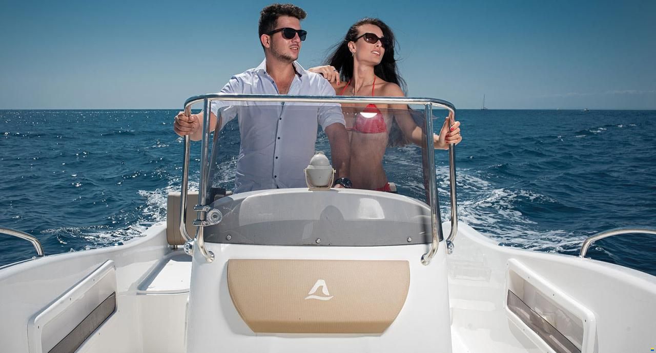 Allegra 21 open + motore Honda BF100