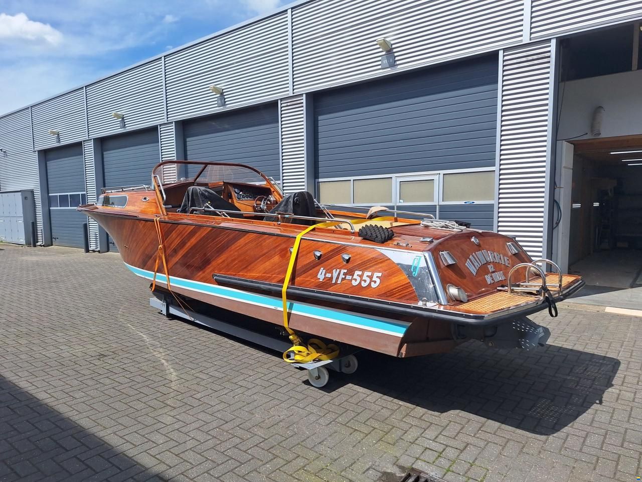 Speedboat 8.50