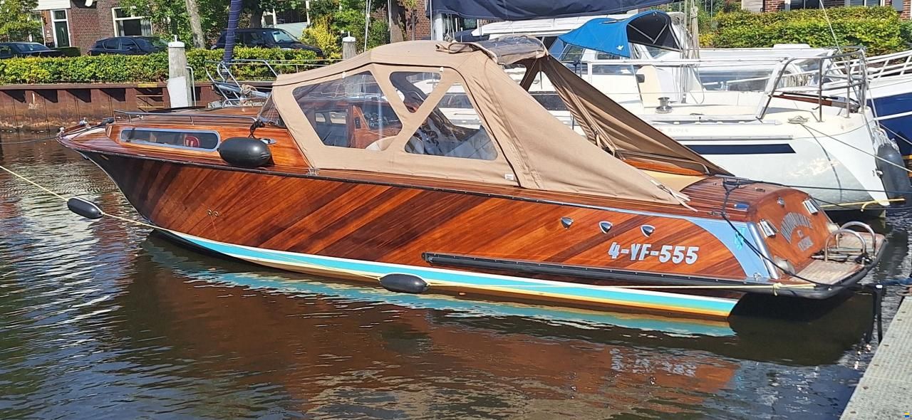 Speedboat 8.50