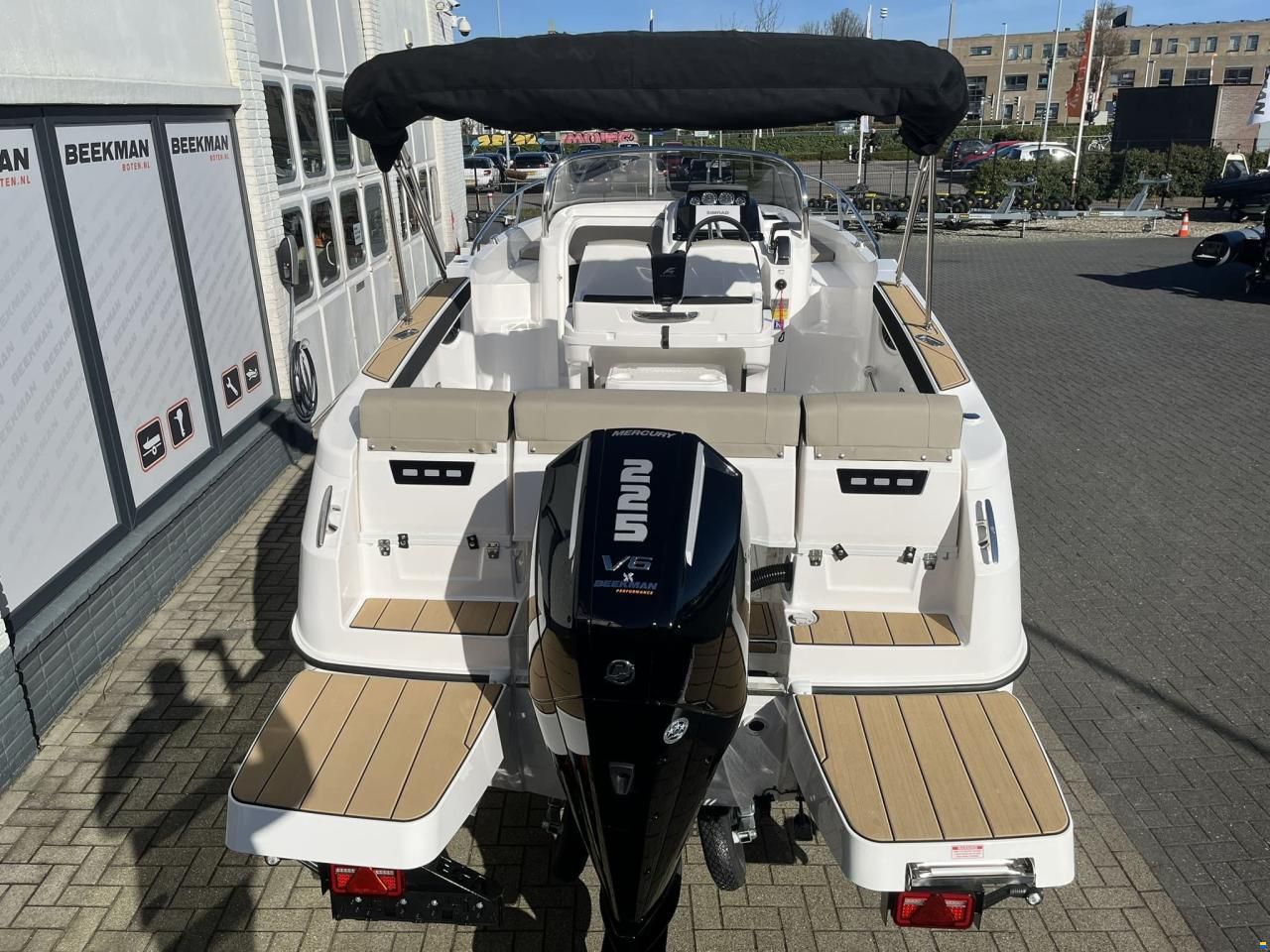 Karnic SL692 Sundeck