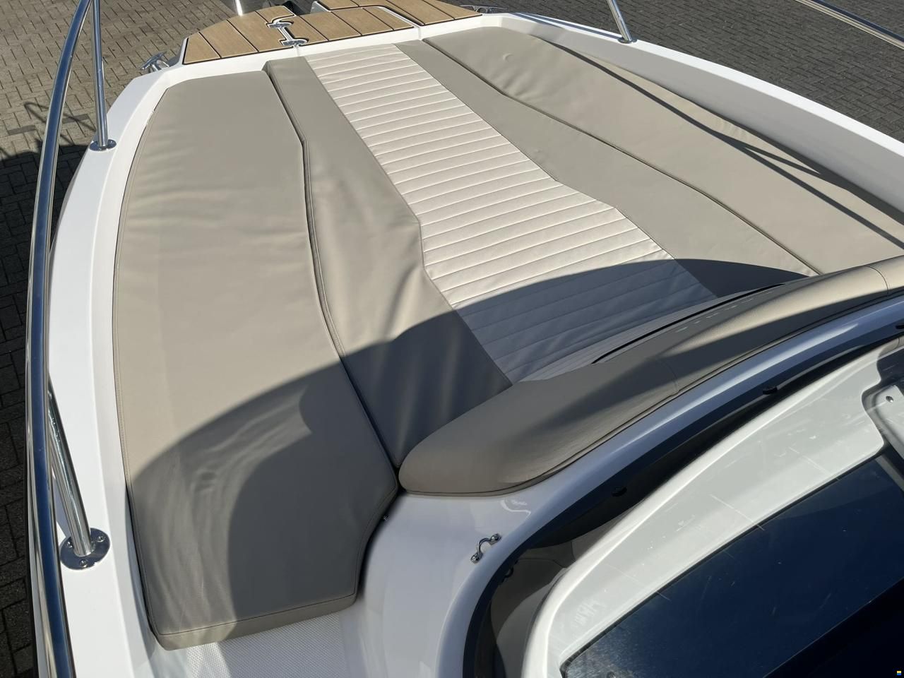 Karnic SL692 Sundeck