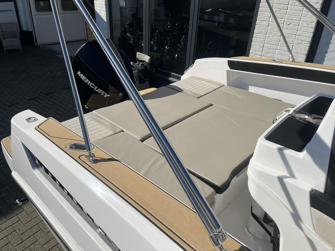 Karnic SL692 Sundeck