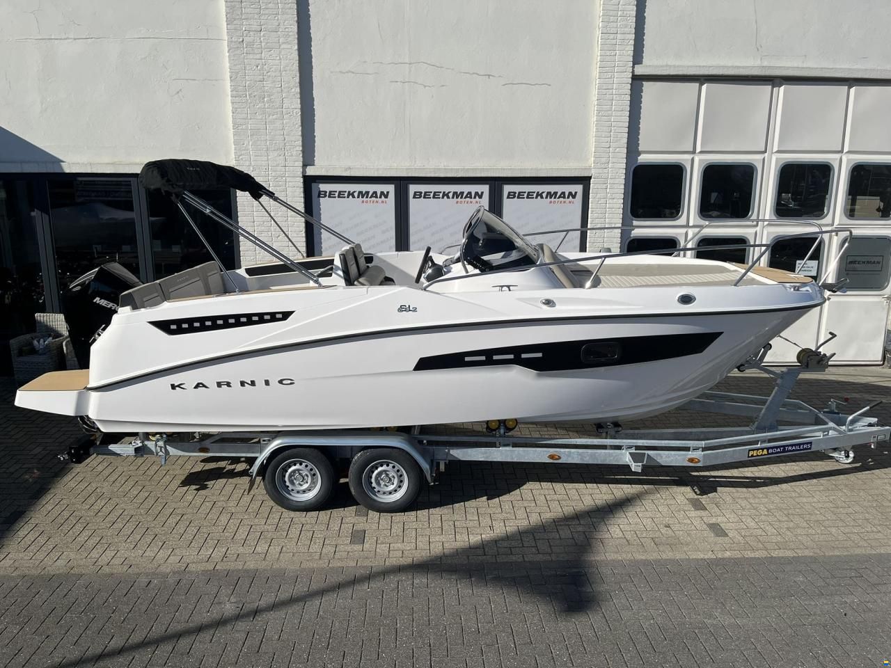 Karnic SL692 Sundeck