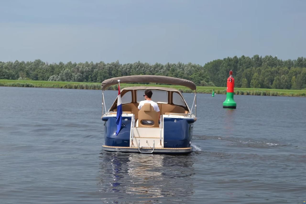 Primeur 700 Tender