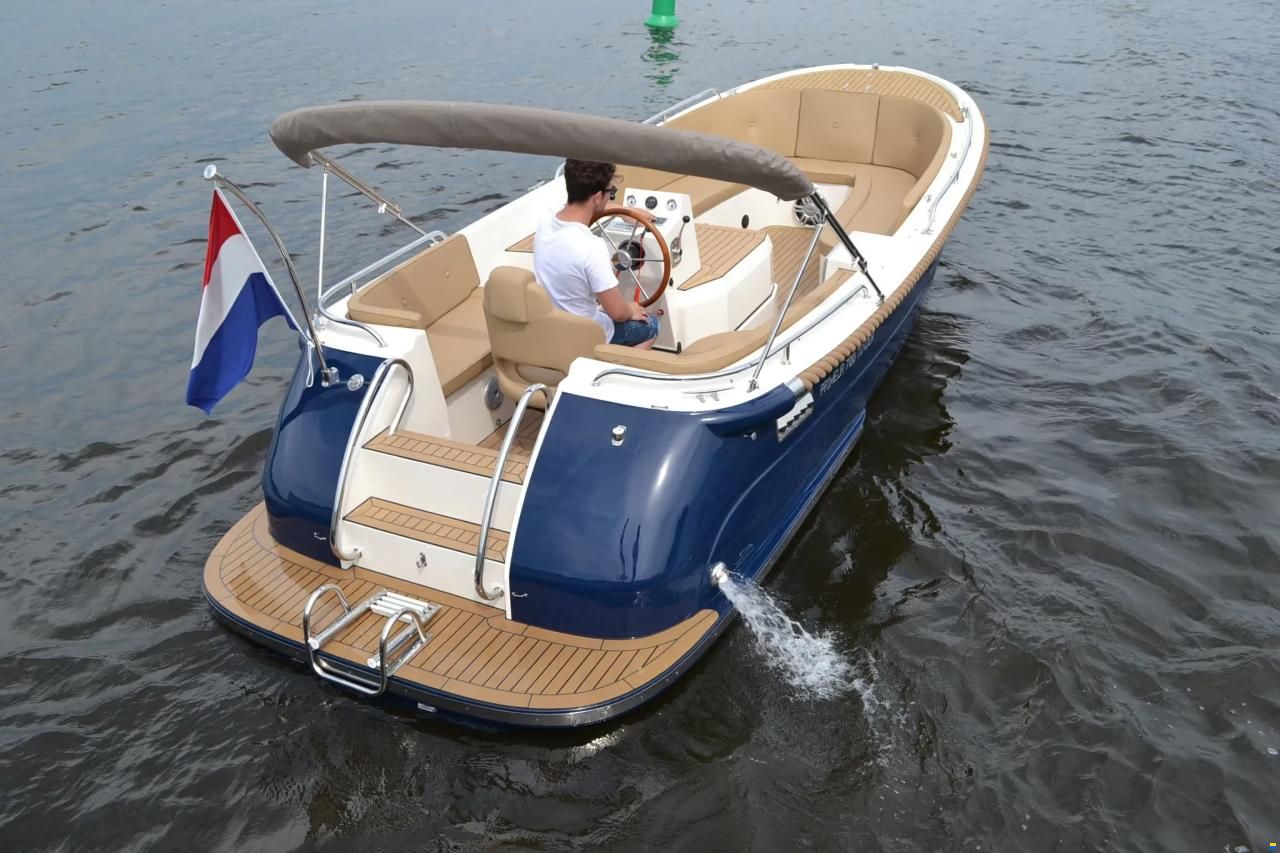 Primeur 700 Tender